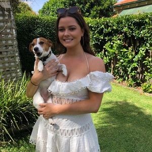 Meet your Posher, Cara